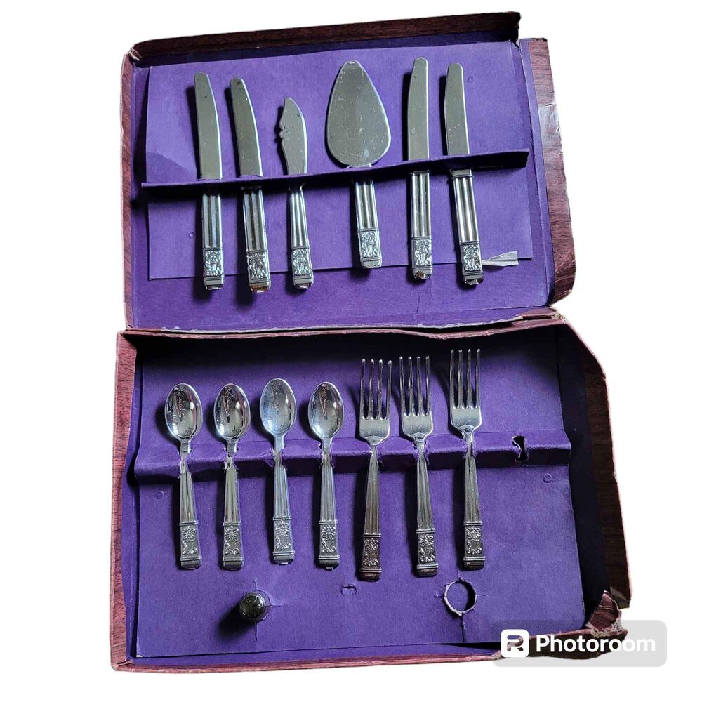 Vintage Banner Metalton Junior Tableware READ DESCRIPTION